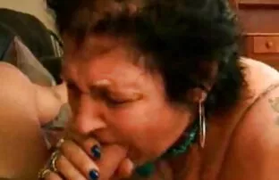 نائب الرئيس على مواقع سكس اجنبي مجاني شقراء الحمار