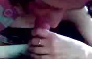هذا مفلس صديق موقع اجنبي اباحي في الشارع