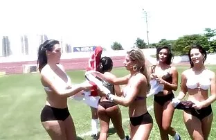 لطيفة افضل مواقع السكس الاجنبي الطقس همسات تحول جنسي في الطبيعة