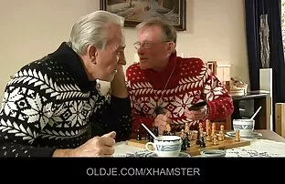 الديك مواقع سيكس اجنبية الجياع سحب على poebazzo